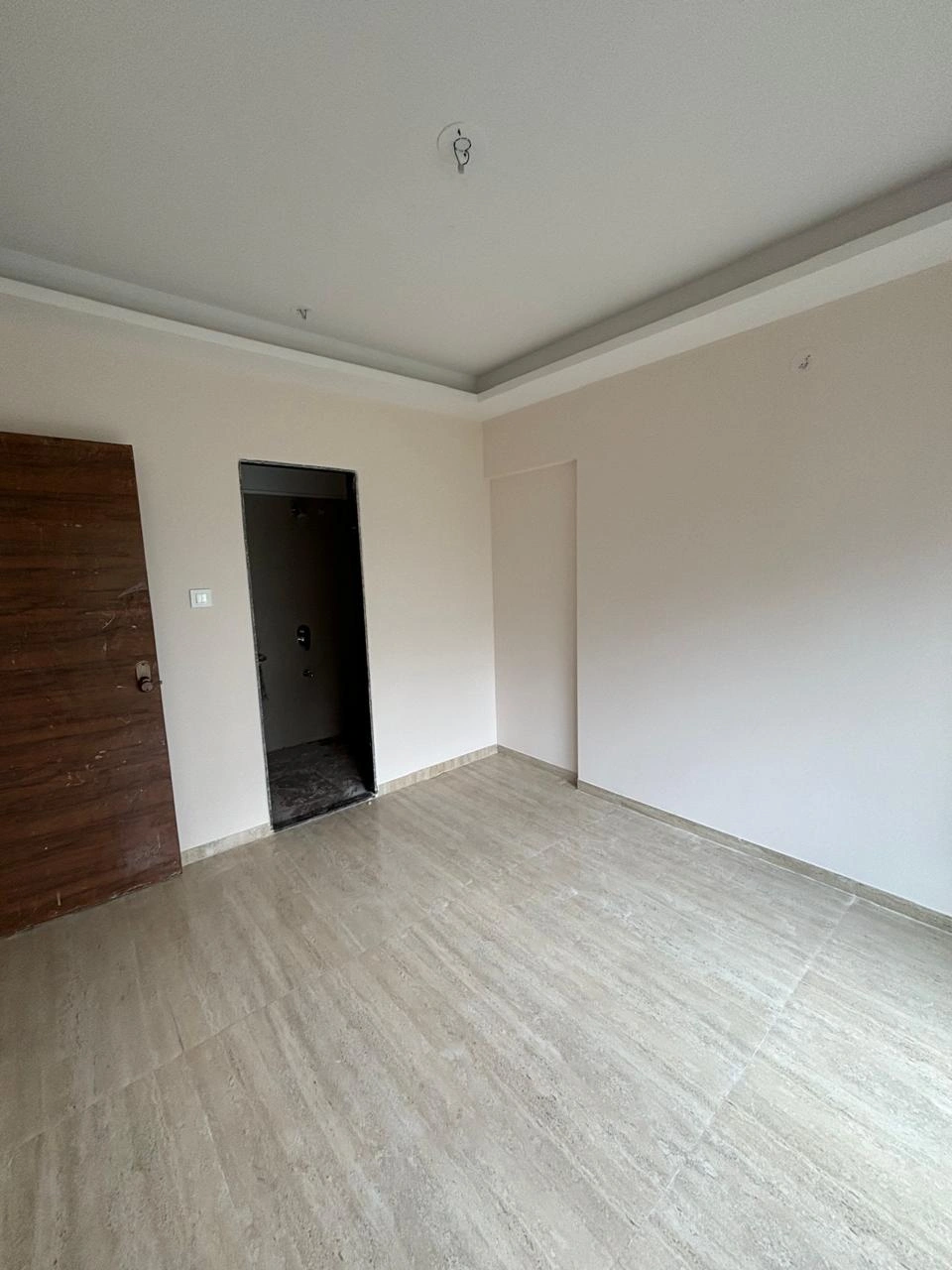 2 BHK Flat for Sale in Divya Shree Abhishek CHSL, Malad East